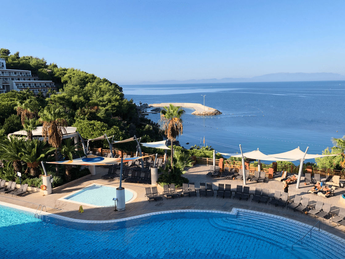 Rectandafefsfxvxcvxcgle 712e12e2-min